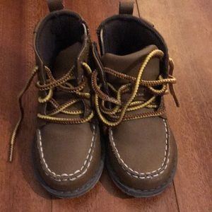 Toodler boots Size 7